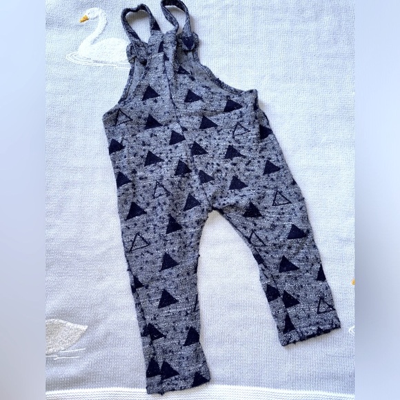 Beautiful ZARA Pattern Overalls - Picture 5 of 7